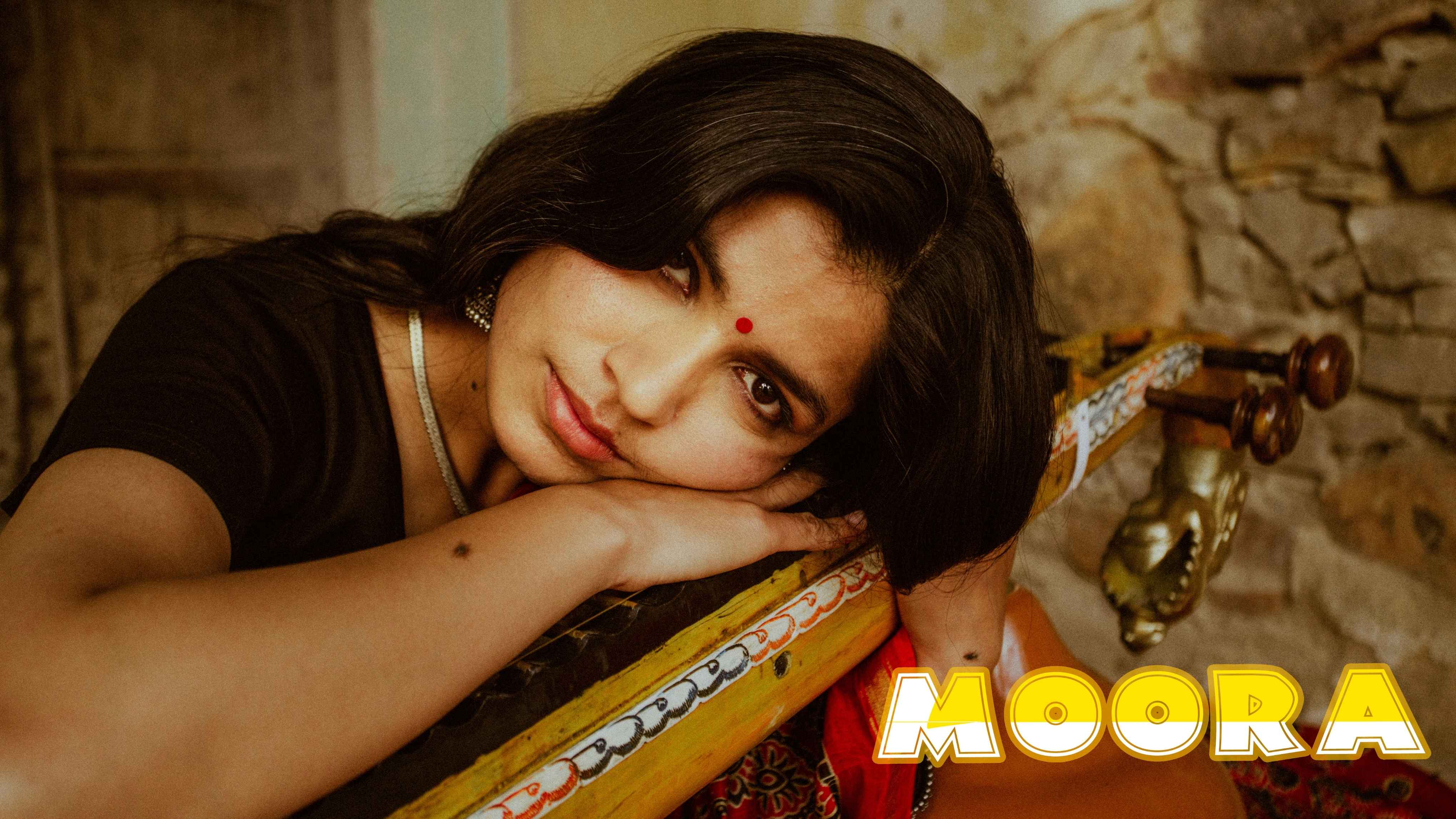 A Quiet moment that feels like a story - Desktop Image 1