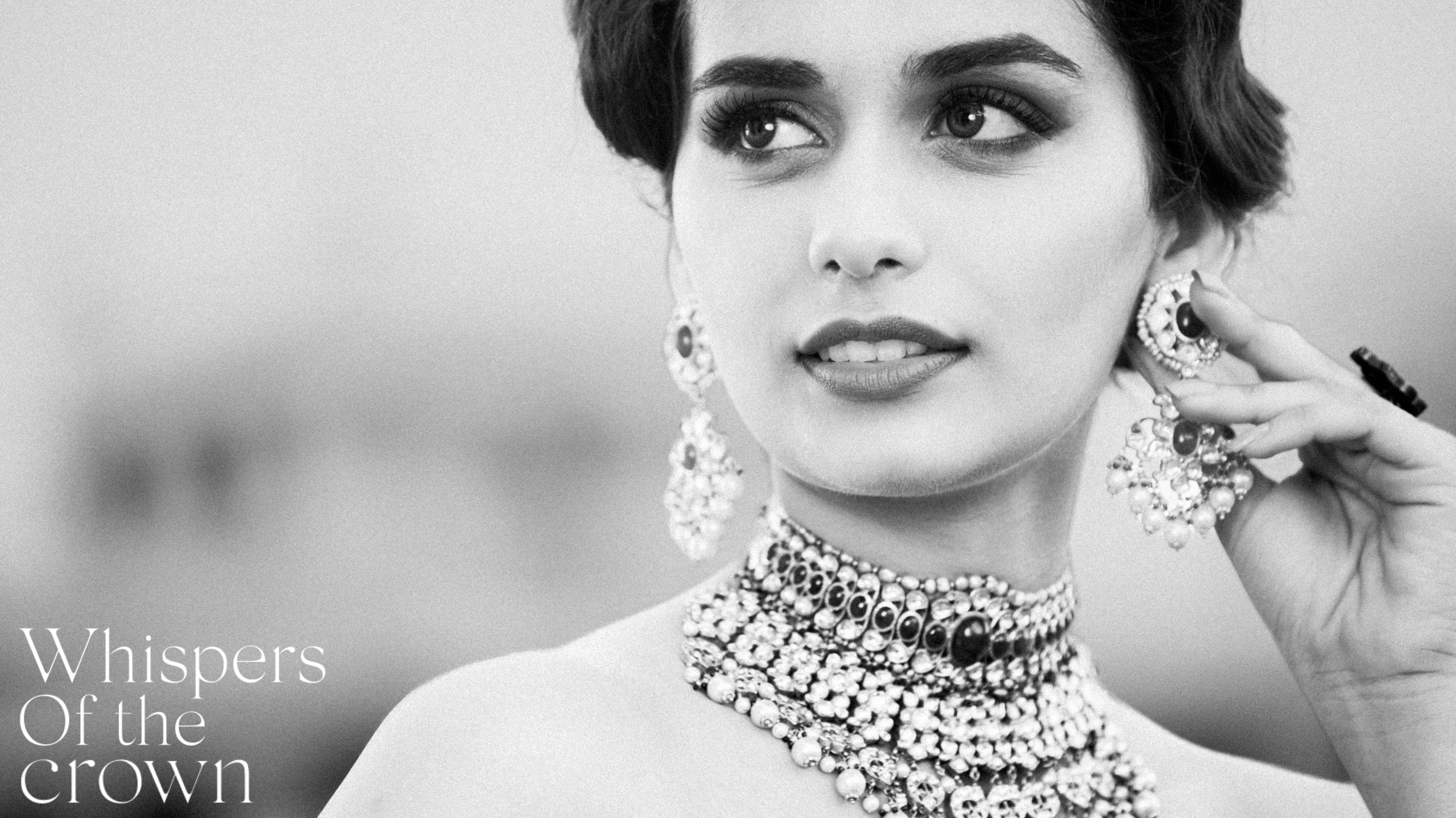 Manushi Chhilar - Desktop Image 1