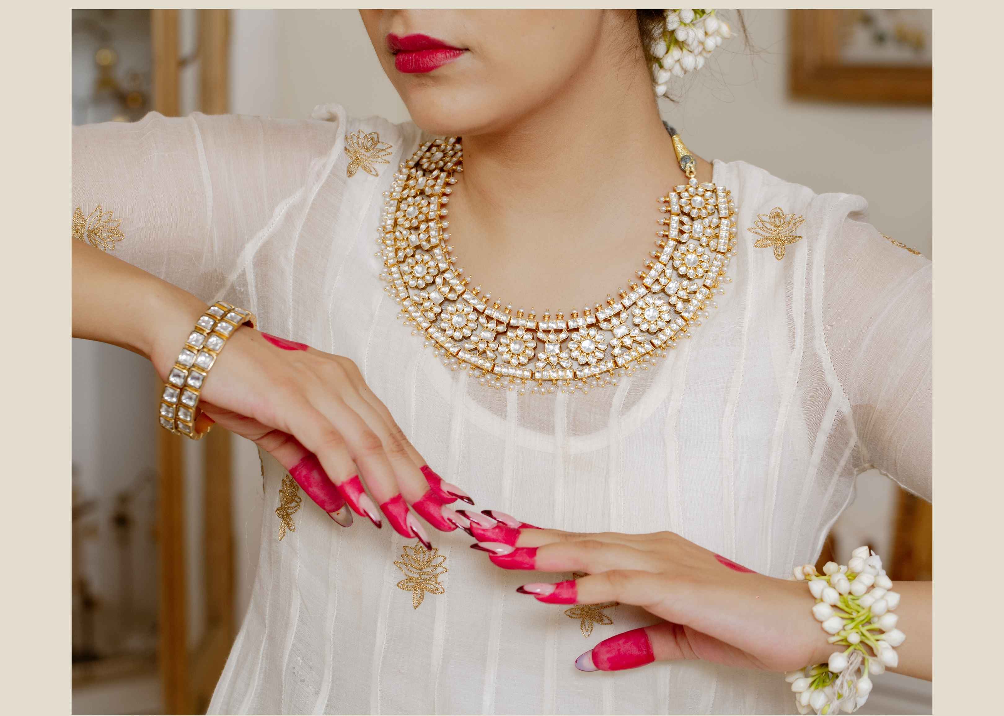 Threads of tradition - Mobile Image 6