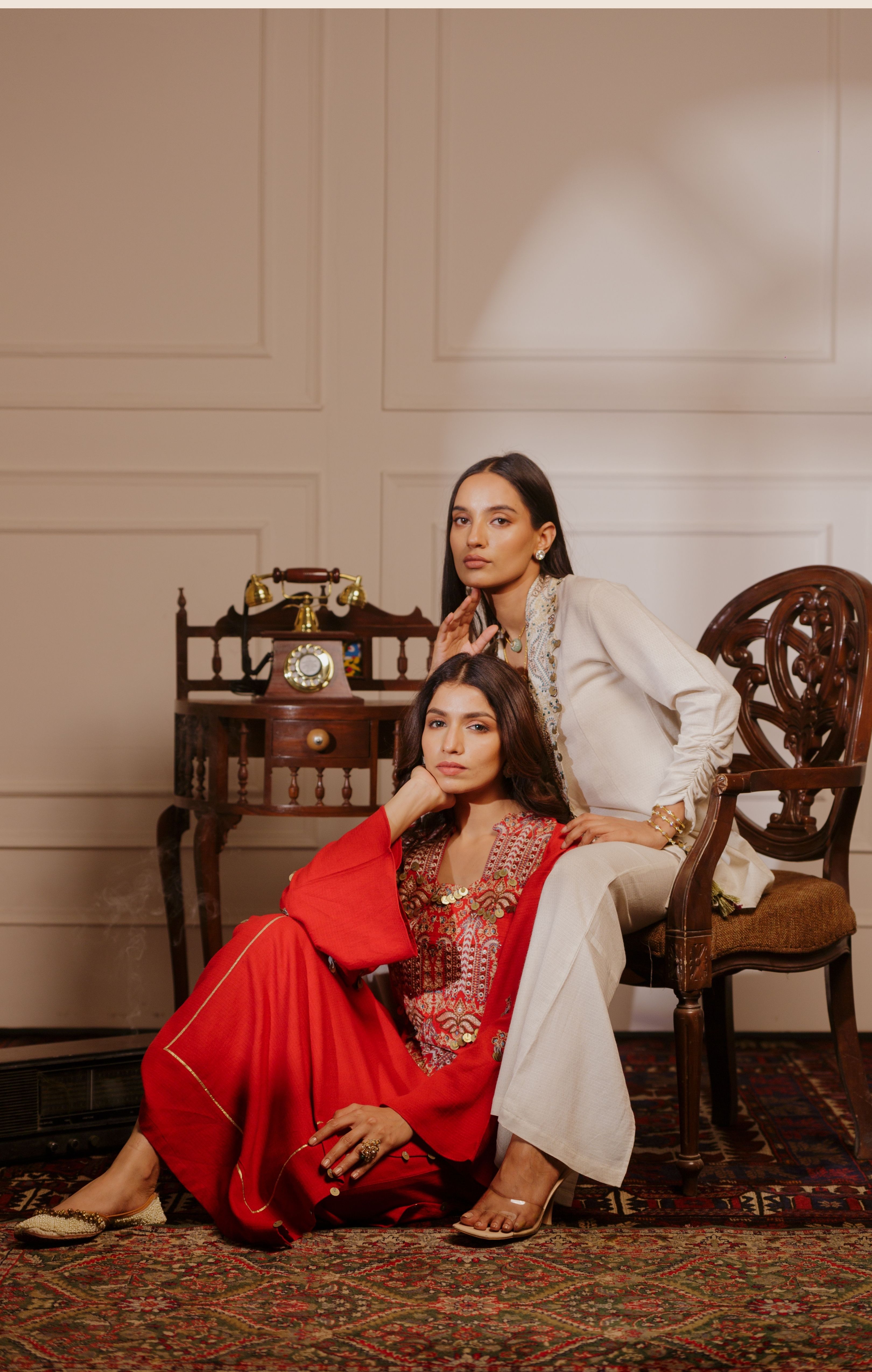 The Quiet Presence - Mobile Image 4